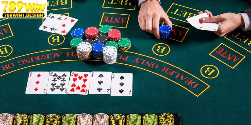 Đôi nét về trò chơi bài Poker 789Win kịch tính